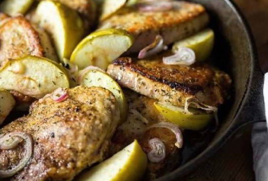 Свинина по-валлийски с яблоками