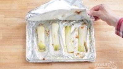 свинина, тушенная с вишней