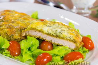 Свинина, вымоченная в молоке, запеченная под сметанным соусом