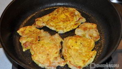 свиные отбивные с яблоками