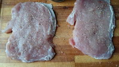 свиные отбивные в горчично-грибном соусе