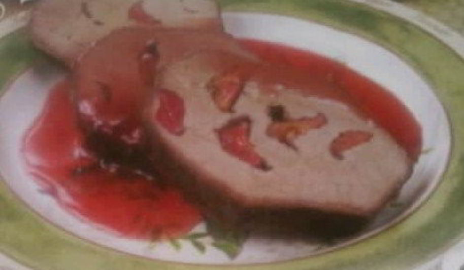 Рецепт телятины, нашпигованной вишней