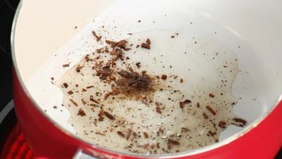 утиная грудка с клубничным чатни