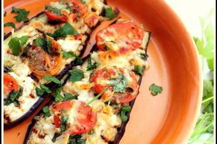 Баклажаны, запеченные с творогом