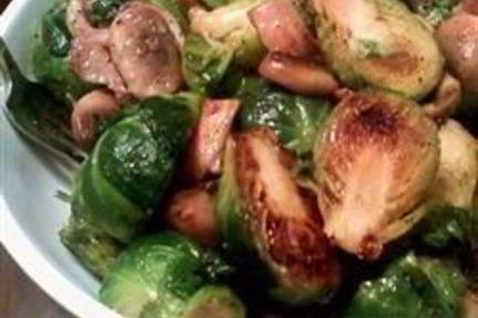 Брюссельская капуста с шампиньонами