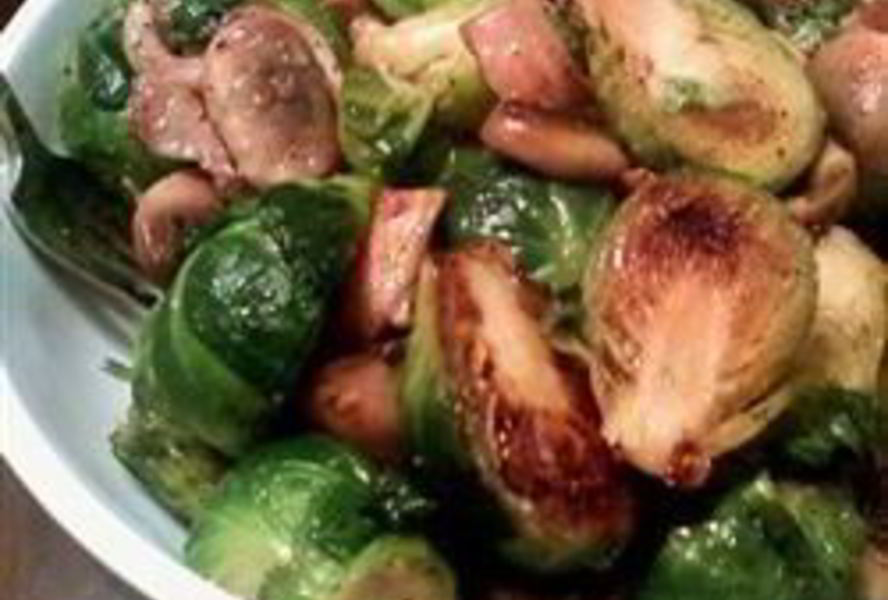 Брюссельская капуста с шампиньонами