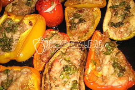 Фаршированные овощи, запеченные в духовке