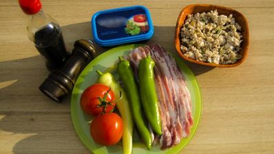 фаршированные перцы чили, запеченные на гриле