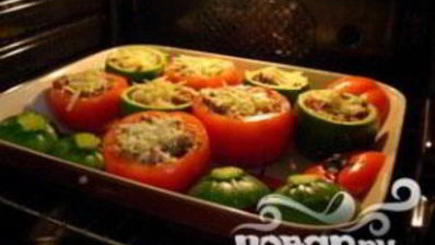 фаршированные помидоры и кабачки