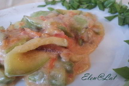 Кабачки тушеные в сливочном соусе