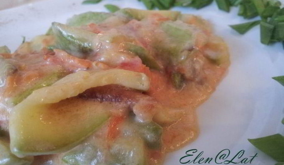 Рецепт кабачков тушеных в сливочном соусе