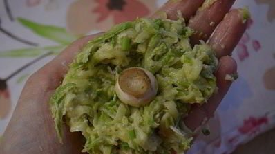кабачковые крокеты, фаршированные грибами