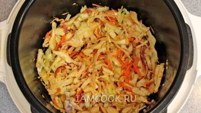 капуста с сосисками в мультиварке
