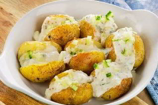 Картофель, фаршированный сельдью