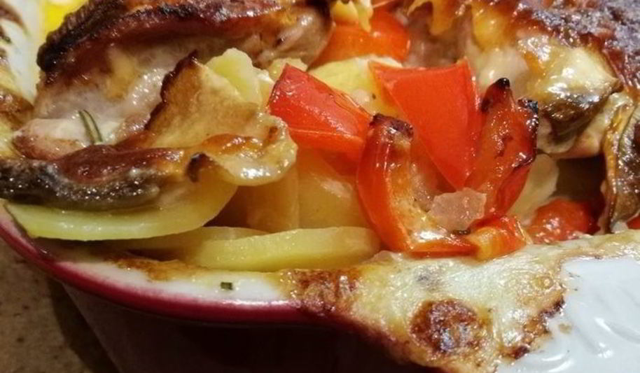 Рецепт картофельного гратен с курицей и белыми грибами