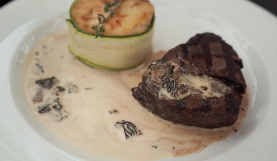 Рецепт миньона из говядины с гратеном из цветной капусты