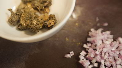 миньон из говядины с гратеном из цветной капусты