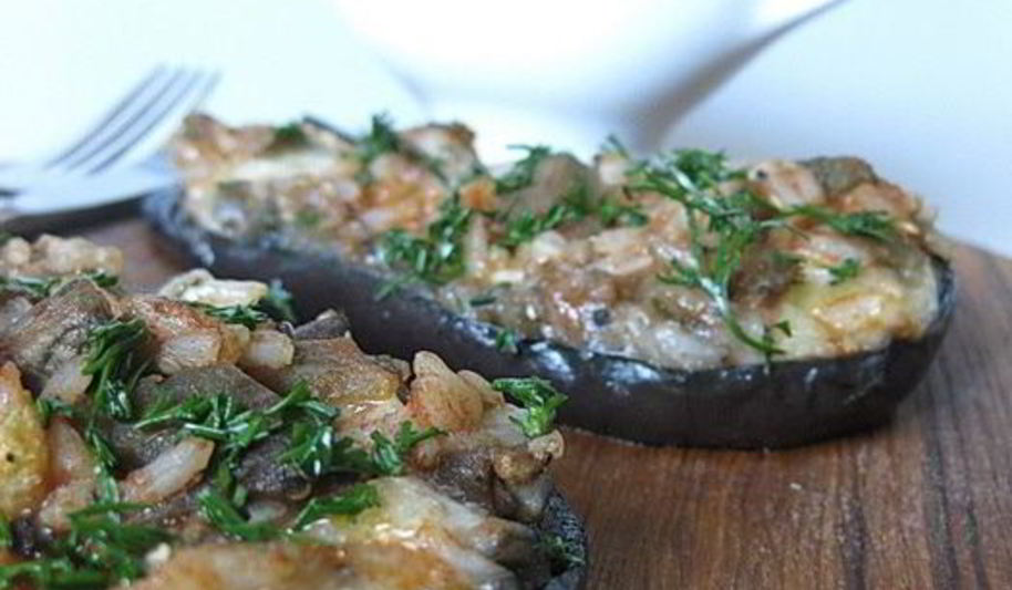 Рецепт сочных фаршированных баклажанов