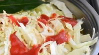 тушеная капуста с индейкой