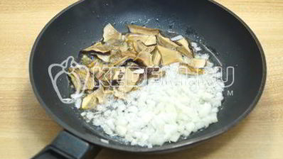 тушеная картошка с грибами