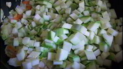 тушеные кабачки с капустой