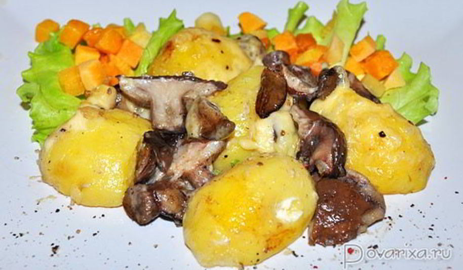 Рецепт запеченного картофеля с грибами и сыром
