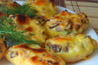 Запеченный картофель с грибами