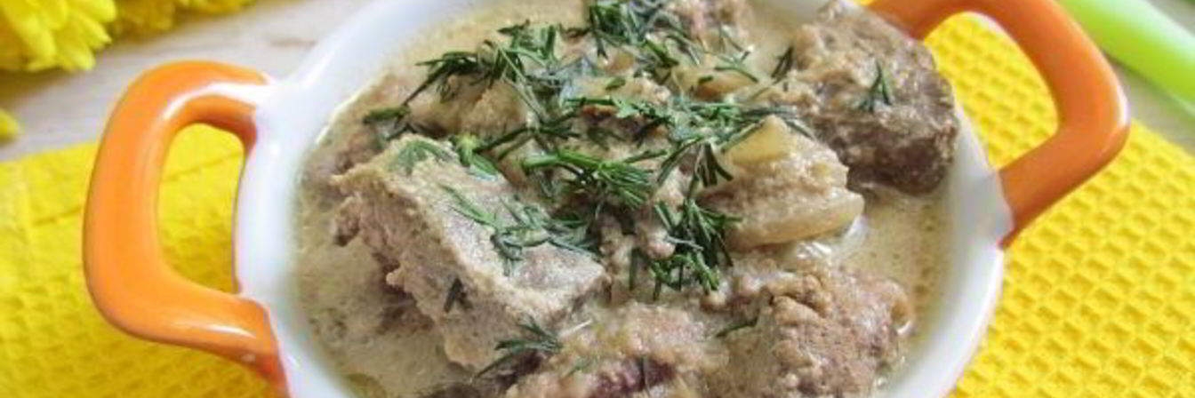 Говяжья печень тушеная в мультиварке