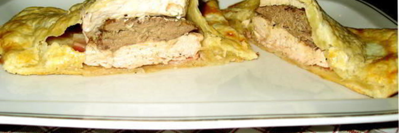 Конверты с куриной грудкой, печенью и беконом