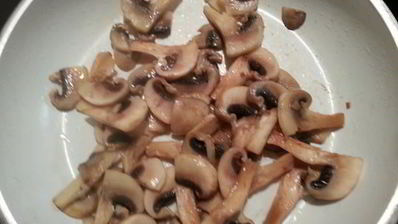 куриная печень под шапкой