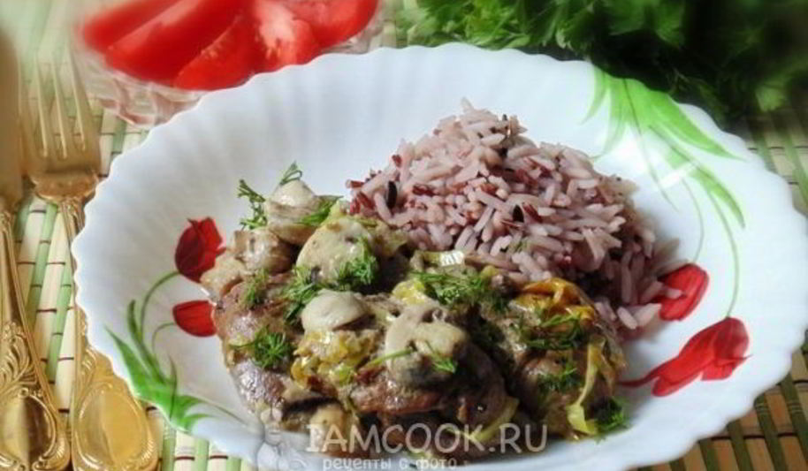 Рецепт куриной печени с грибами в сметане