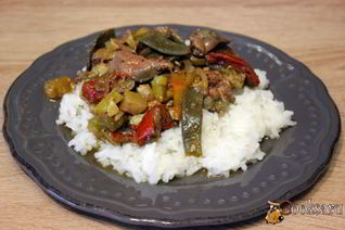 Куриная печень с осенними овощами