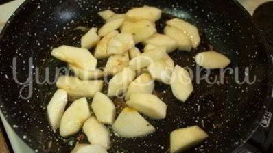 куриная печень с яблоками