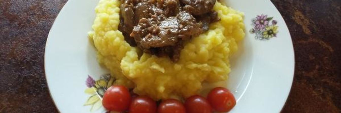 Куриная печень в соусе терияки с имбирным пюре