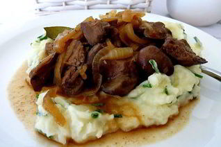 Куриная печенка в силане с пюре