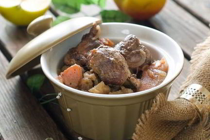 Нежная говяжья печень в горшочках