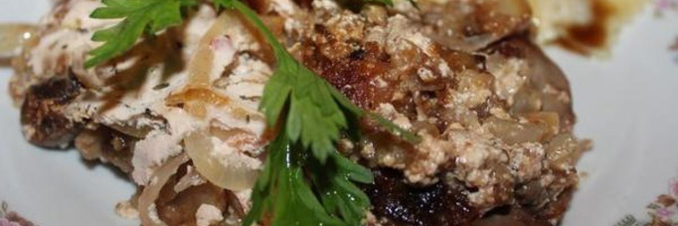 Нежнейшая печень в сметанно-винном соусе