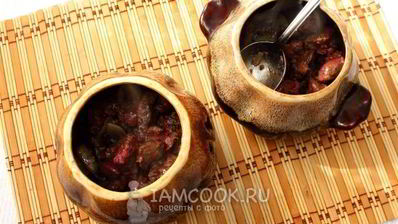 печень с картошкой в горшочке