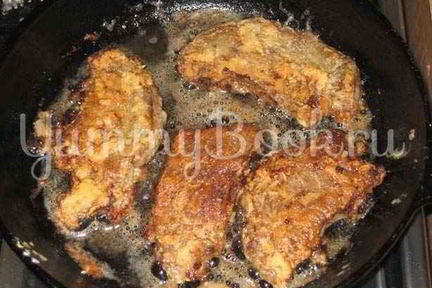 Печень свинины жареная