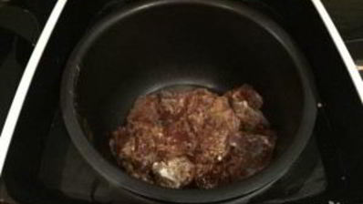 печень в мультиварке со сметаной