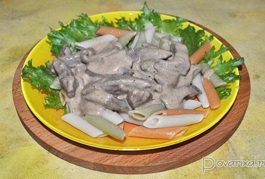 Печень в сливочном соусе бешамель