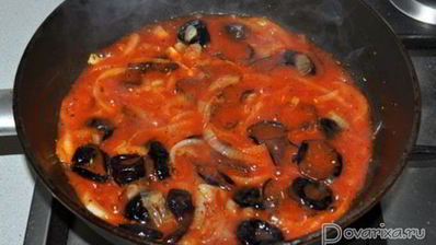 печень в томатном соусе с черносливом