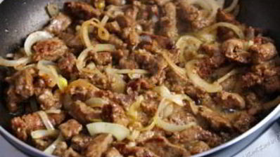 печень в томатном соусе