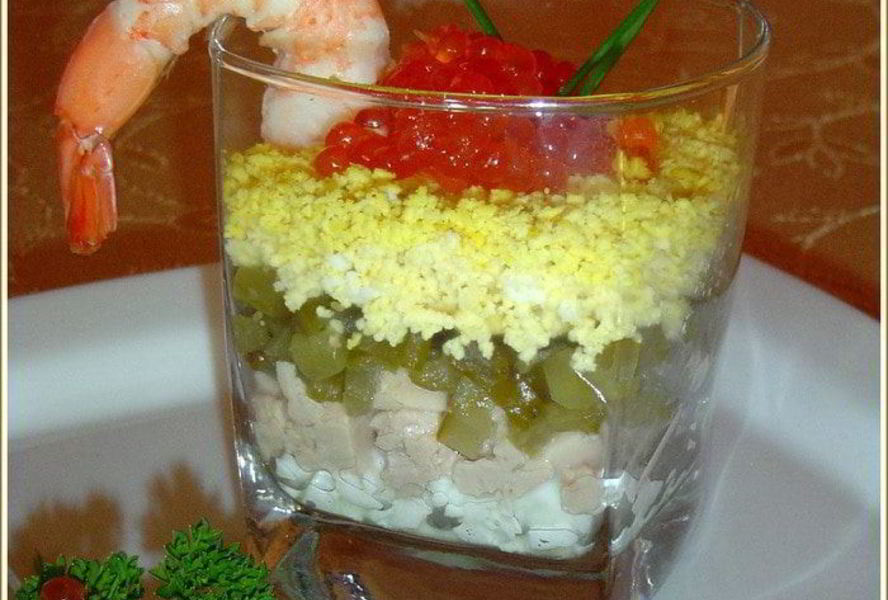 Веррины с красной икрой и печенью трески