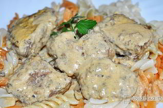 Жареная печень в сливочном соусе