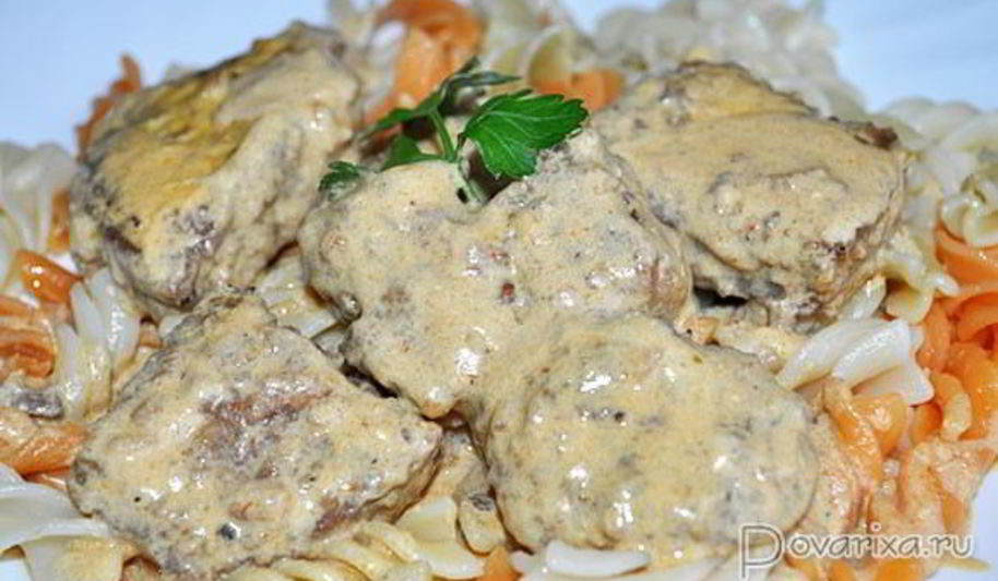 Рецепт жареной печени в сливочном соусе