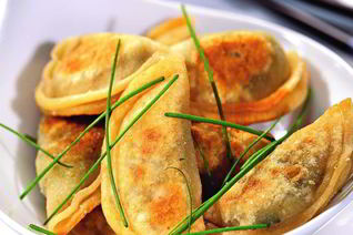 Китайские жареные пельмени