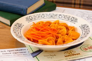 Морковные пельмени