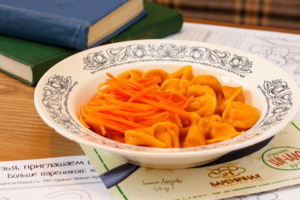 Морковные пельмени