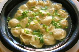 Пельмени из баранины с луком по-татарски